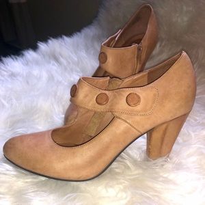 Mix Mooz Tan Leather Heels